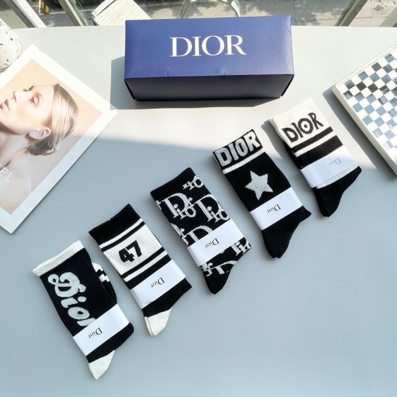 DIOR